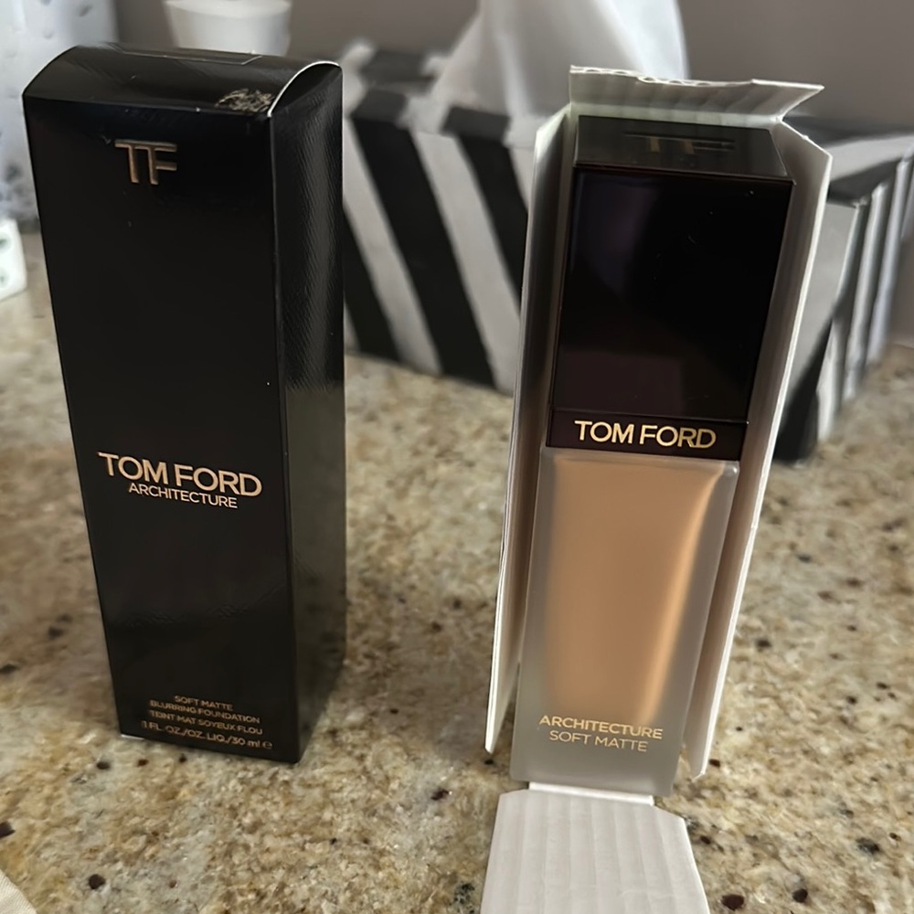 Tom Ford Architecture Soft Matte in Black and Cream